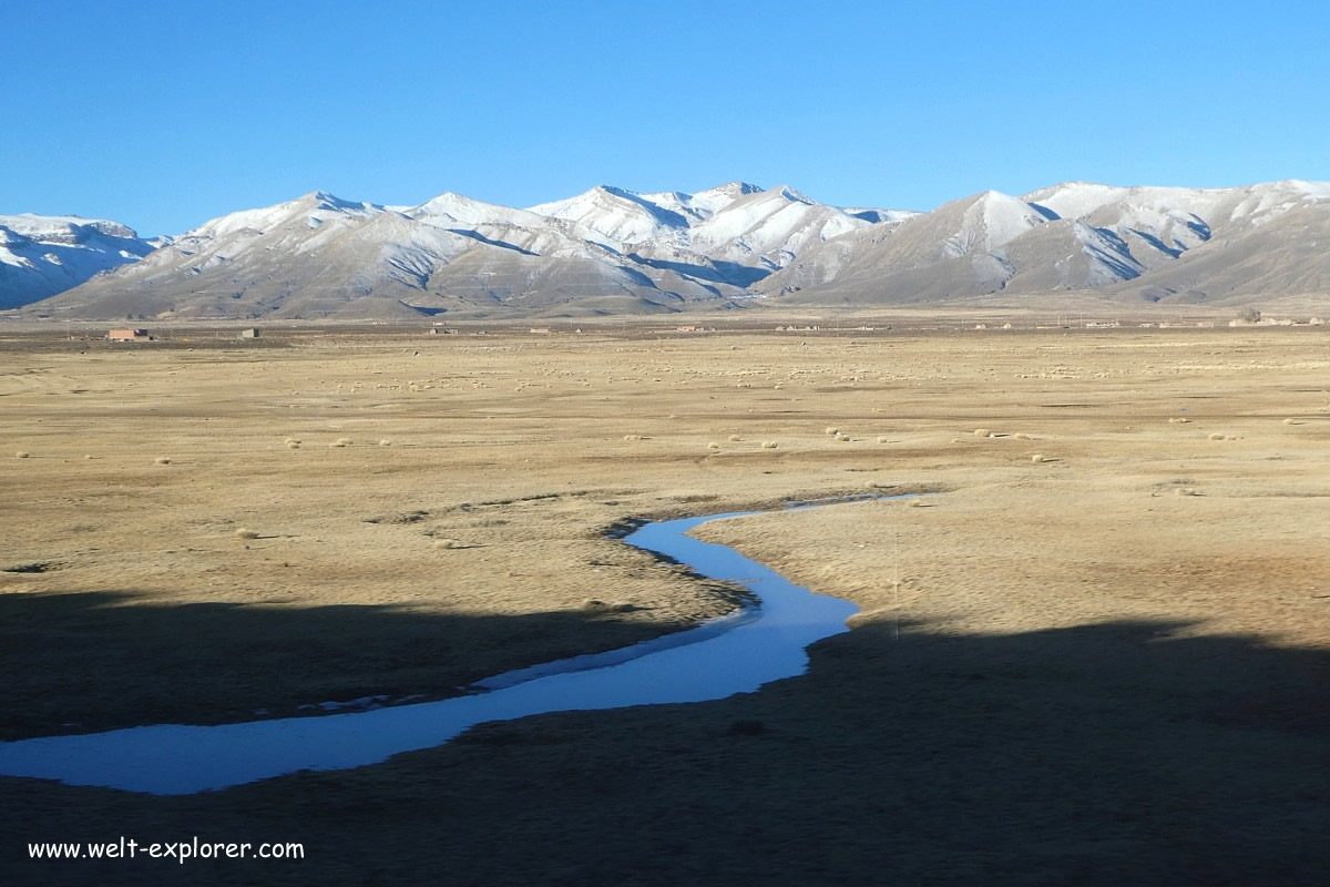 Bahnreise durch das andine Hochland von Bolivien