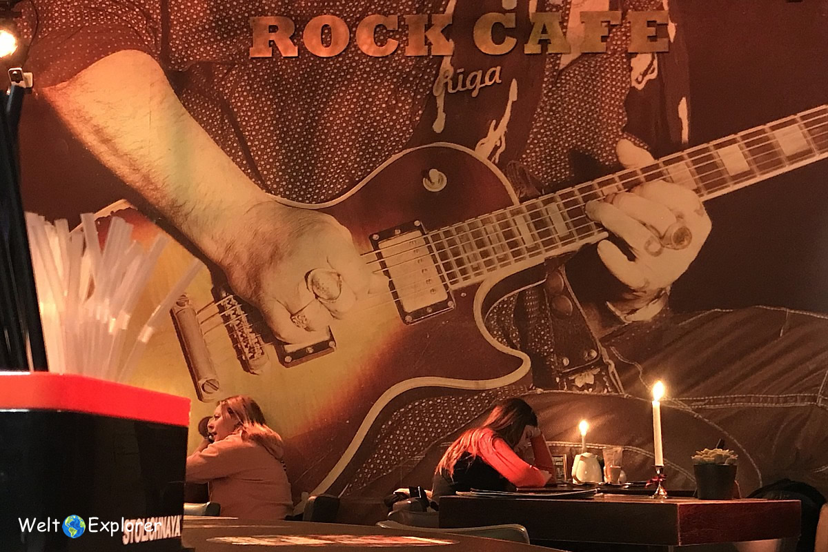 Nachtleben im Rock Café in Riga
