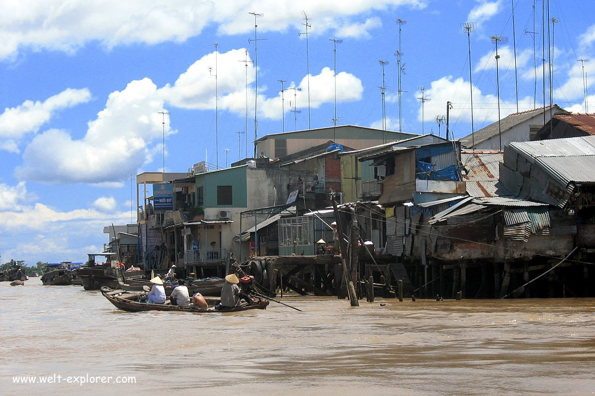 Stadt am Mekong in Vietnam