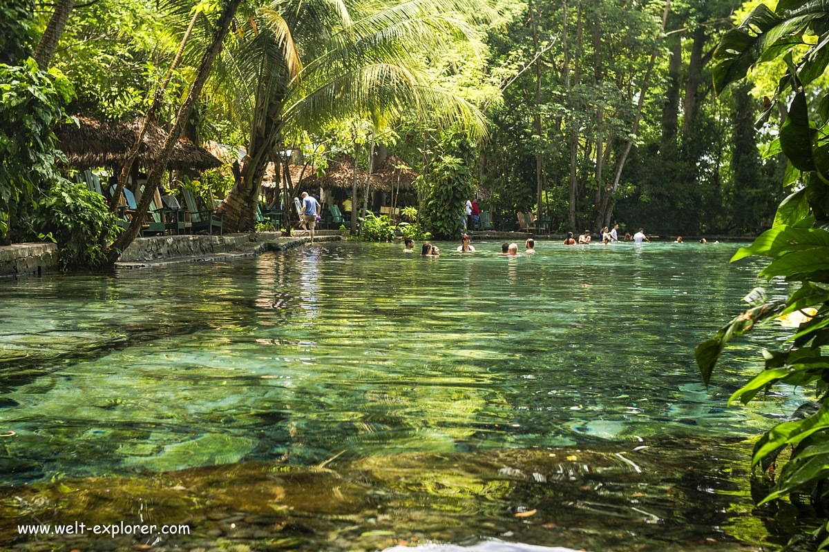 Ojo de Agua Schwimmbecken auf Ometepe