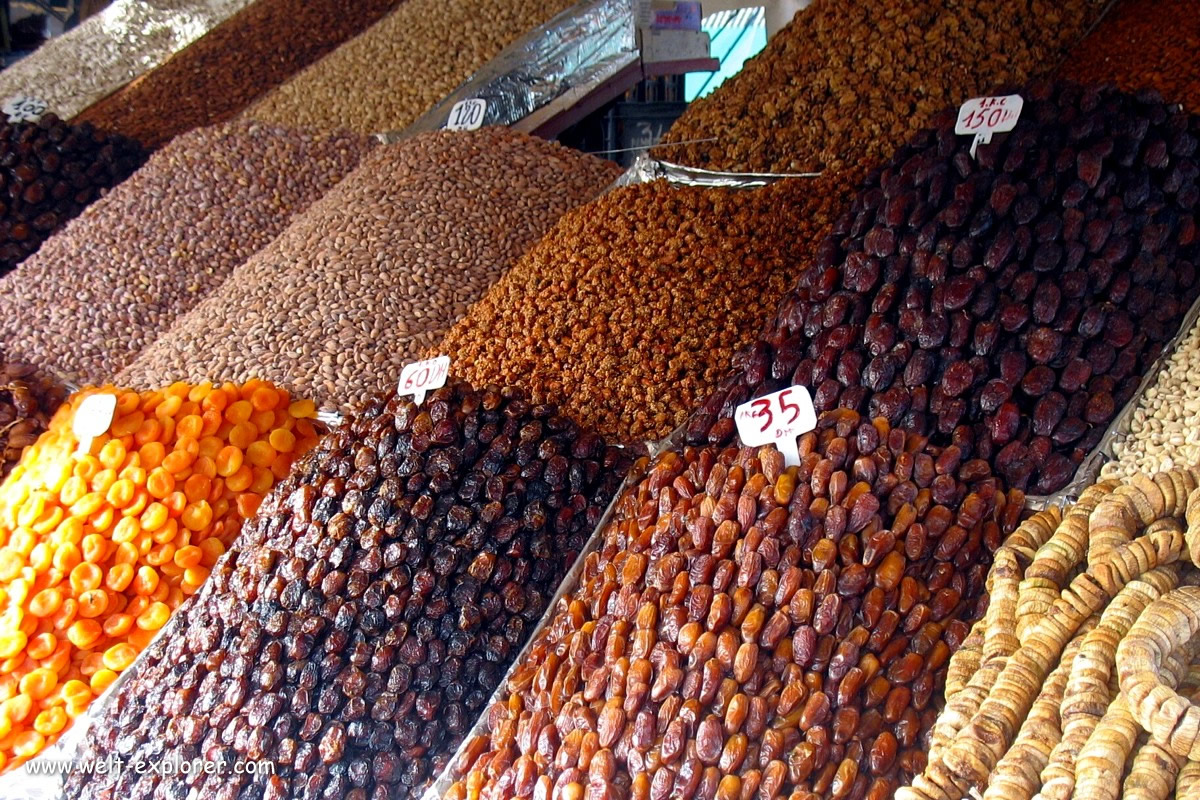 Streetfood auf Markt in Marokko