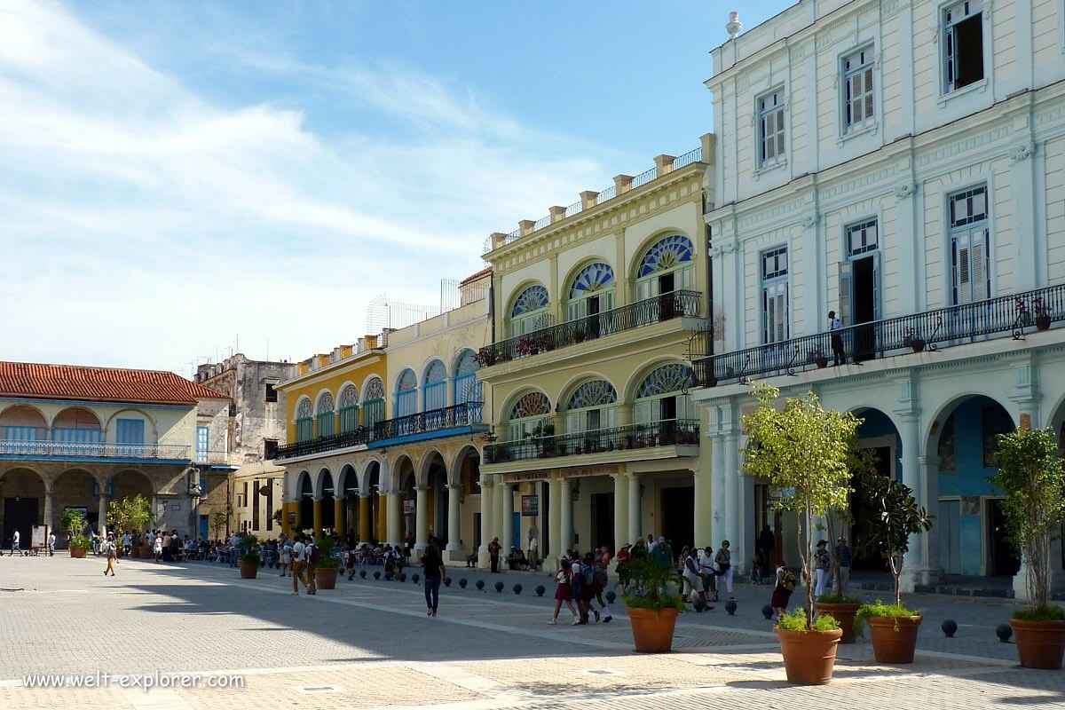 Plaza Vieja in Havannas Altstadt