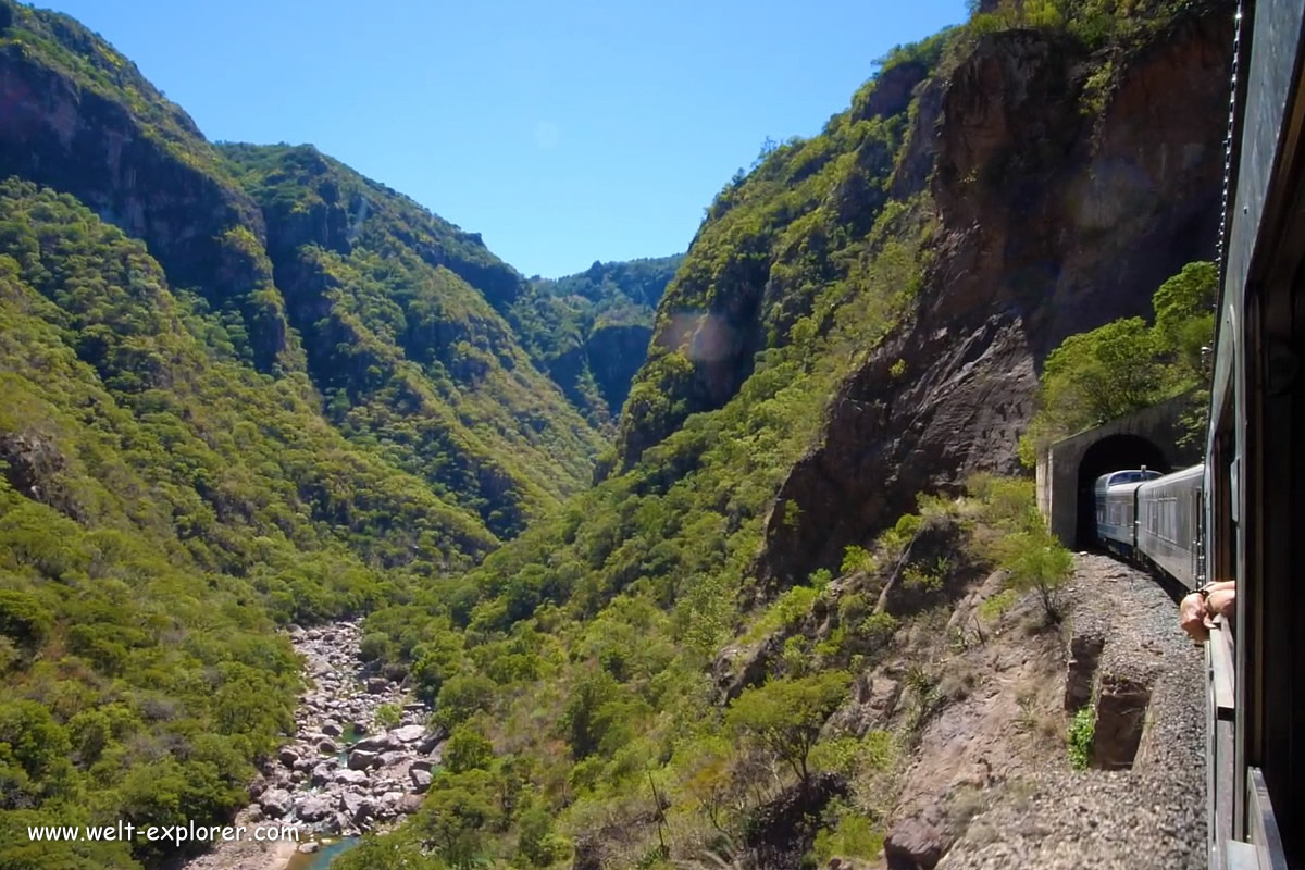 Welt Explorer Bahnreise Kupferschlucht