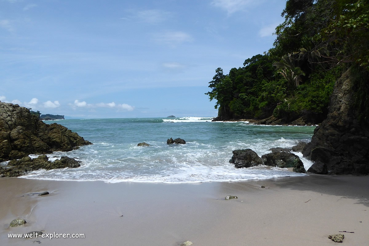 Strand im Manuel Antonio Nationalpark