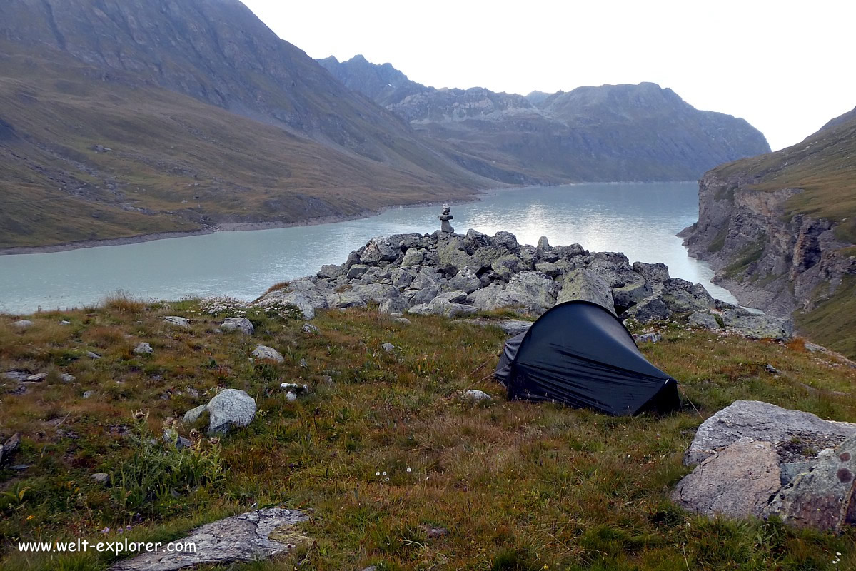 Zelten und wildes Camping am Lac des Dix