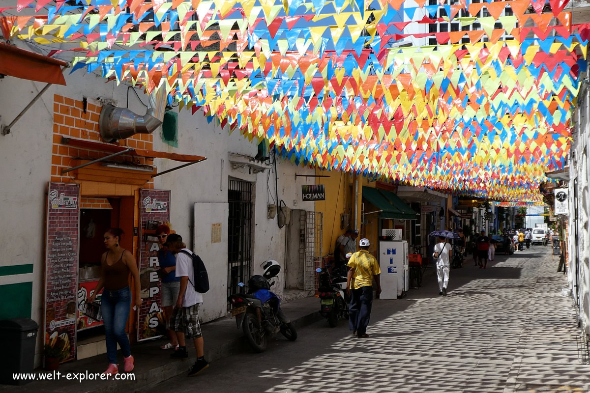 Gasse in der Altstadt von Cartagena