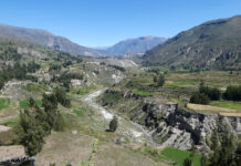 Colca Canyon – eine der tiefsten Schluchten der Welt Colca Canyon eine der tiefsten Schluchten der Welt
