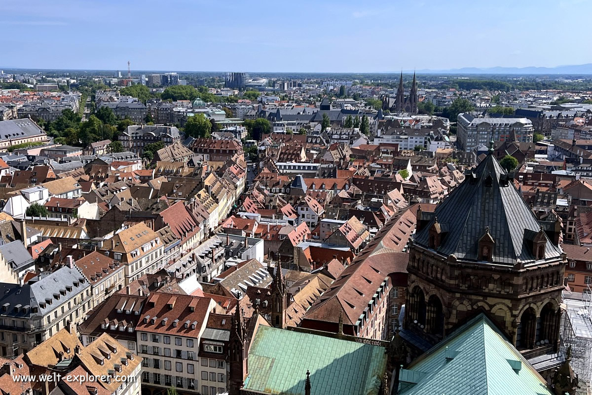 Panoramablick von der Kathedrale über Strassburg
