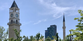 Albaniens Hauptstadt Tirana erleben Sehenswürdigkeiten in Tirana Hauptstadt Albanien