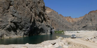 Die spektakulärsten Wadis im Oman Beste und spektakulärste Wadis im Oman