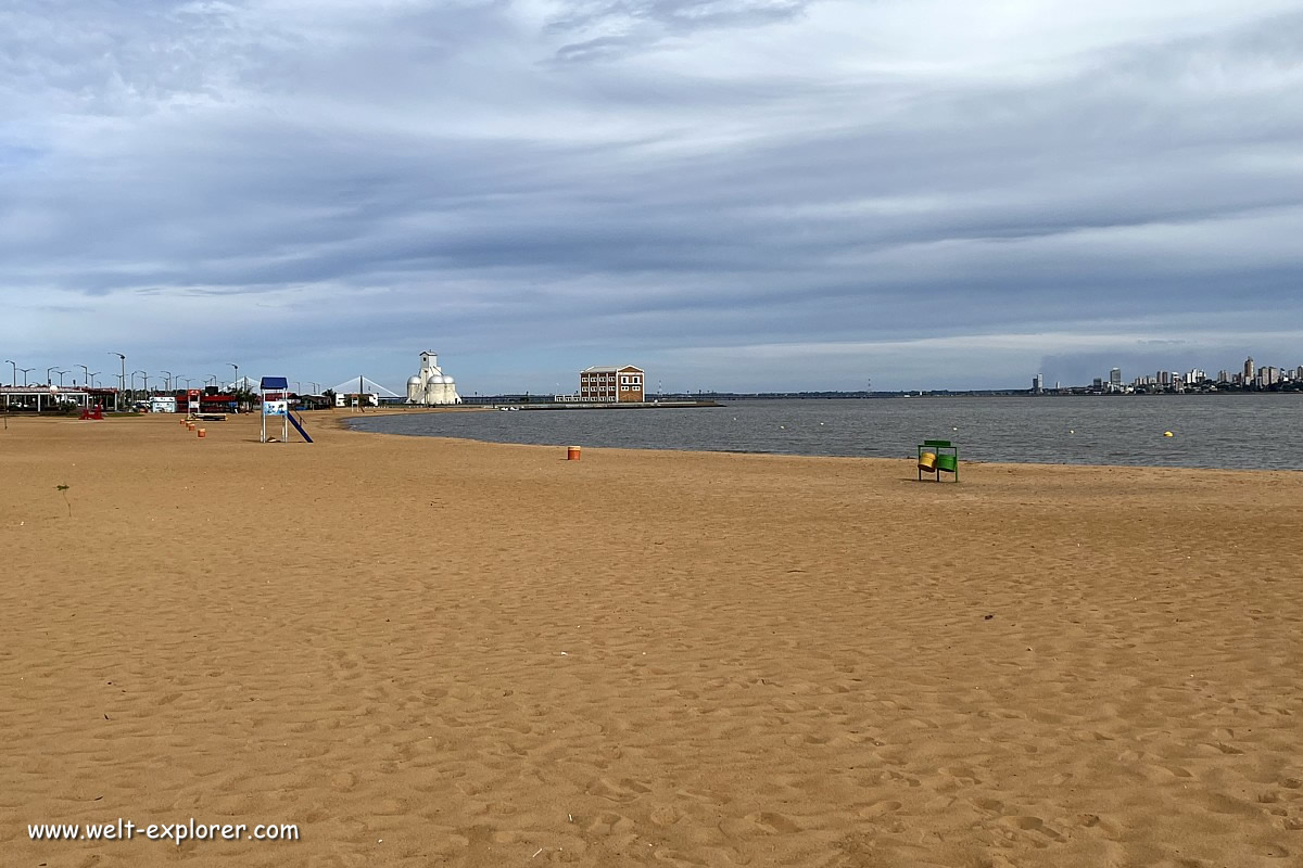 Strand in Encarnación