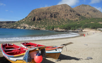 Kapverden Boote am Strand