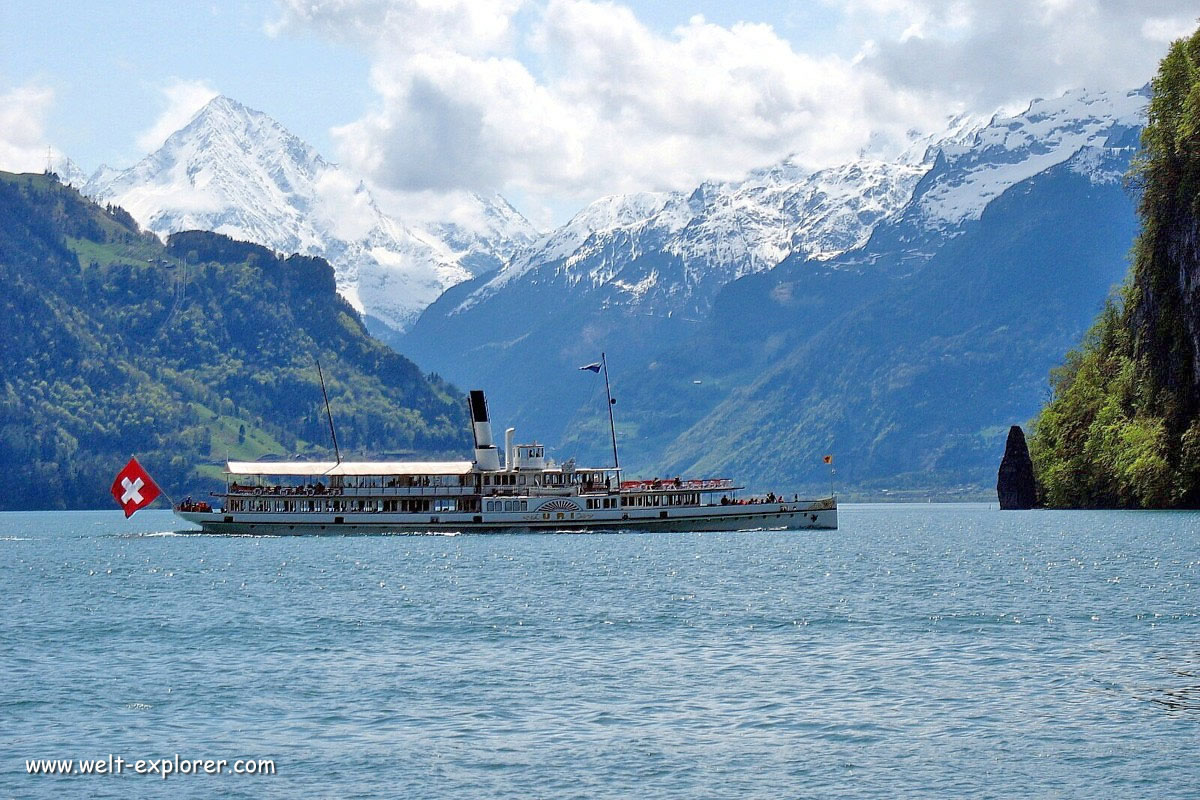 Dampfschiff Uri auf dem Vierwaldstättersee