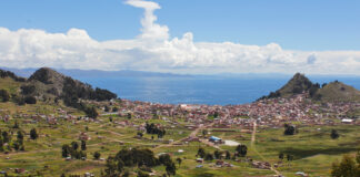 Copacabana und Ausflug zum Titicacasee Stadt Copacabana und Titicacasee in Bolivien