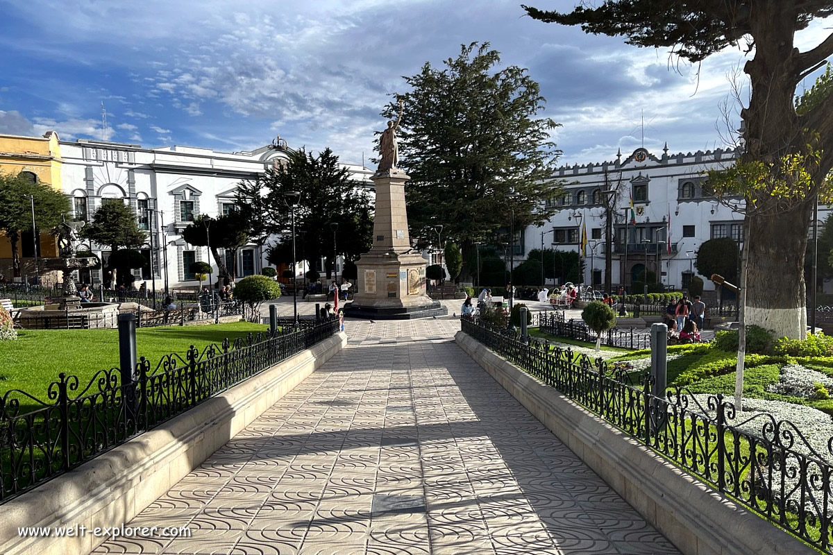 Plaza Principal 10 de Noviembre in Potosi