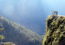 Todesstrasse in Bolivien – die gefährlichste Strasse der Welt Mountainbike Todesstrasse und gefährlichste Strasse der Welt
