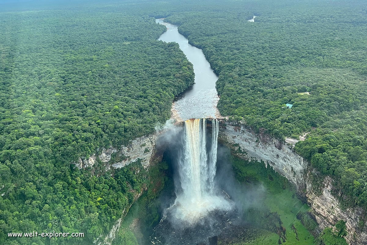 Kaieteur Wasserfall Highlight in Guyana und Südamerika