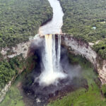 Kaieteur Wasserfall und Nationalpark in Guyana Kaieteur Wasserfall und Nationalpark in Guyana