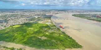 Paramaribo – Schmelztiegel der Kulturen Paramaribo Hauptstadt Suriname in Südamerika