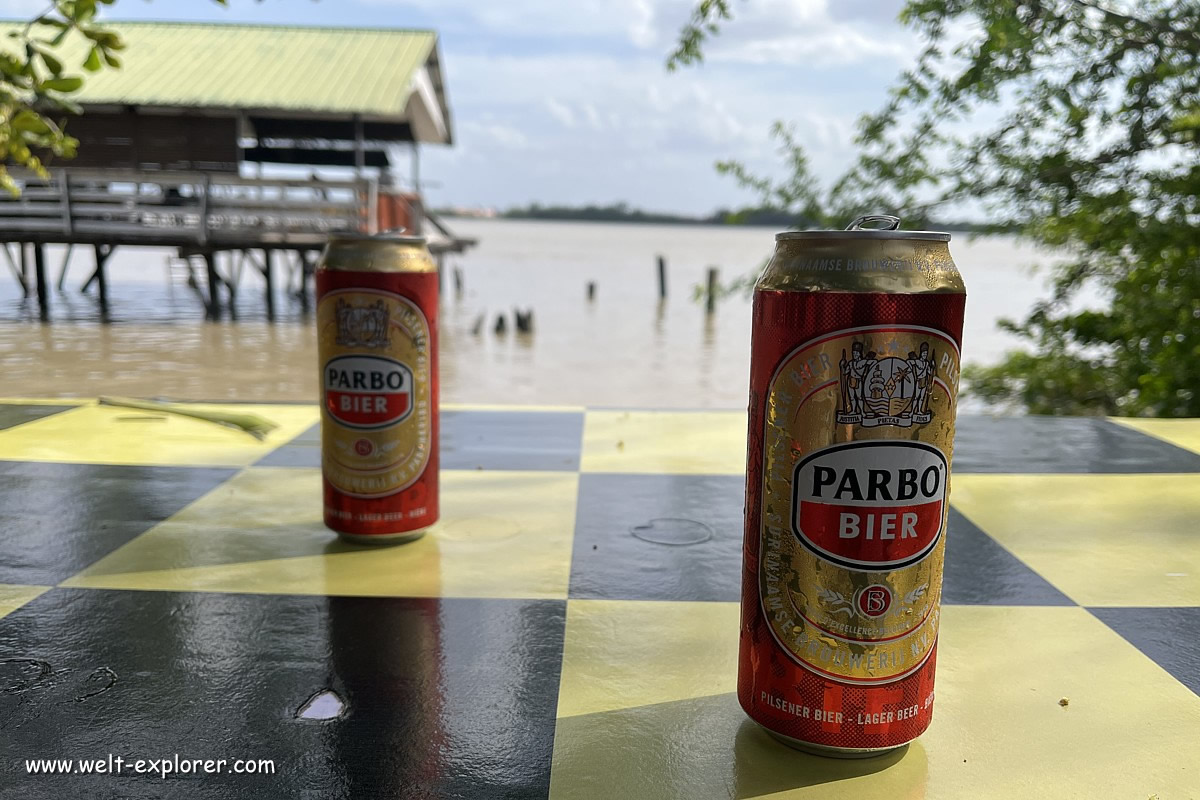 Parbo Bier in der Riverside's Kitchen und Bar