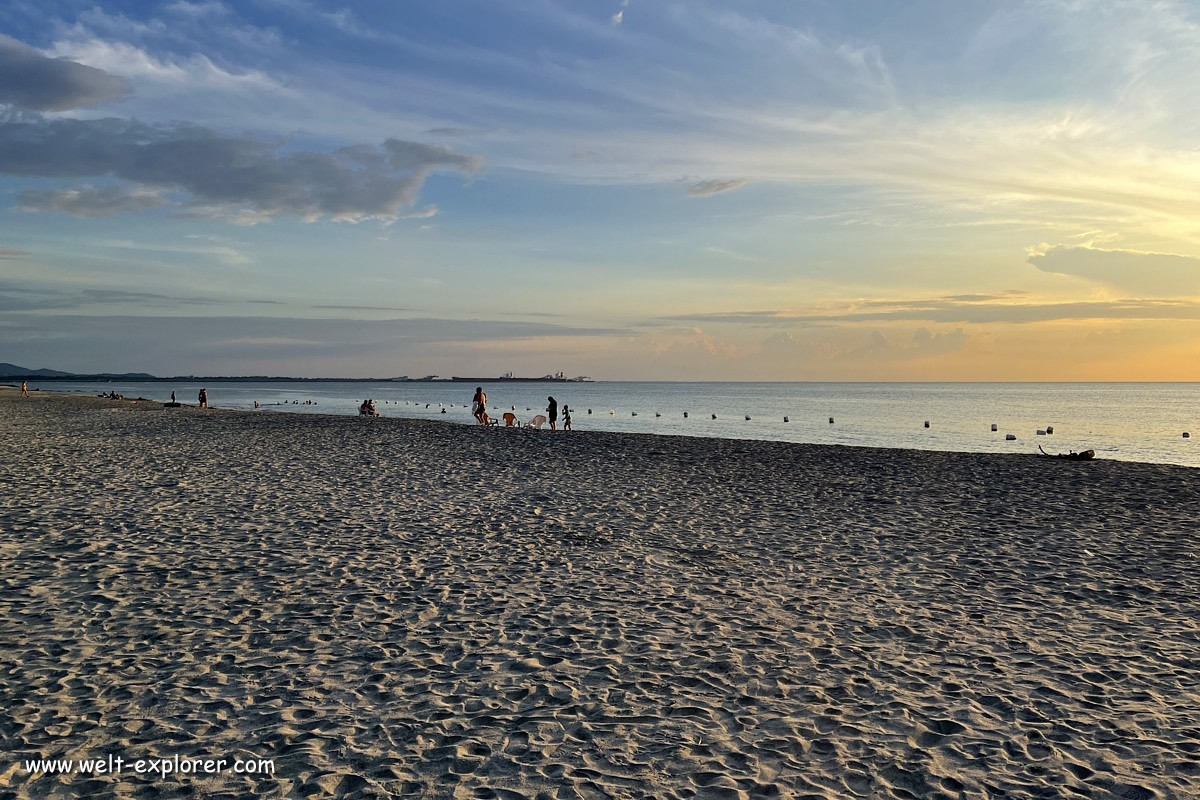 Strand an der kolumbianischen Karibikküste