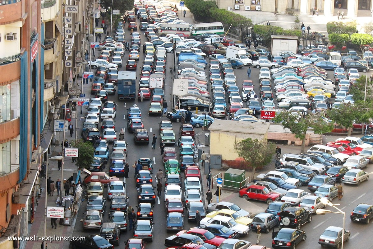 Auto und Verkehrschaos so ist Reisen in Ägypten