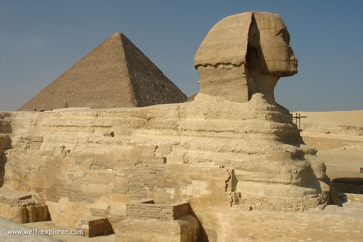 Grosse Sphinx und Cheops-Pyramide von Gizeh