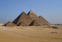 Weltwunder der Antike: Pyramiden von Gizeh und die Grosse Sphinx Weltkulturerbe Pyramiden von Gizeh und die Grosse Sphinx von Ägypten