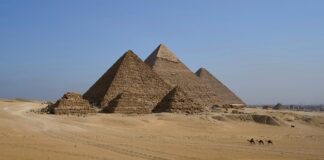 Weltwunder der Antike: Pyramiden von Gizeh und die Grosse Sphinx Weltkulturerbe Pyramiden von Gizeh und die Grosse Sphinx von Ägypten