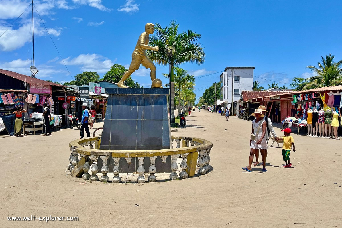 Maroantsetra Hafen- und Küstenstadt in Madagaskar