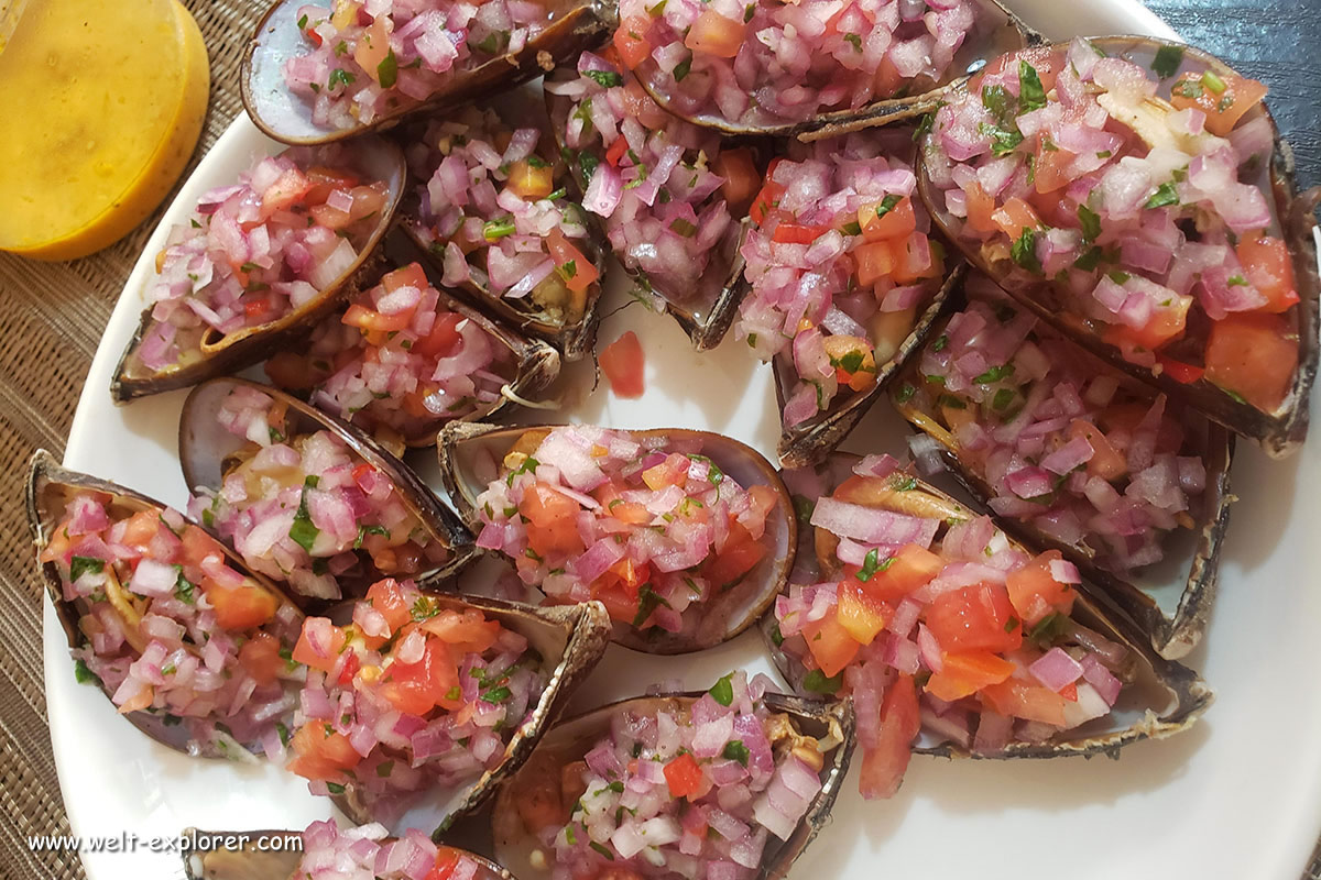 Peruanische Küche mit Meeresfrüchten Choros Chalaca