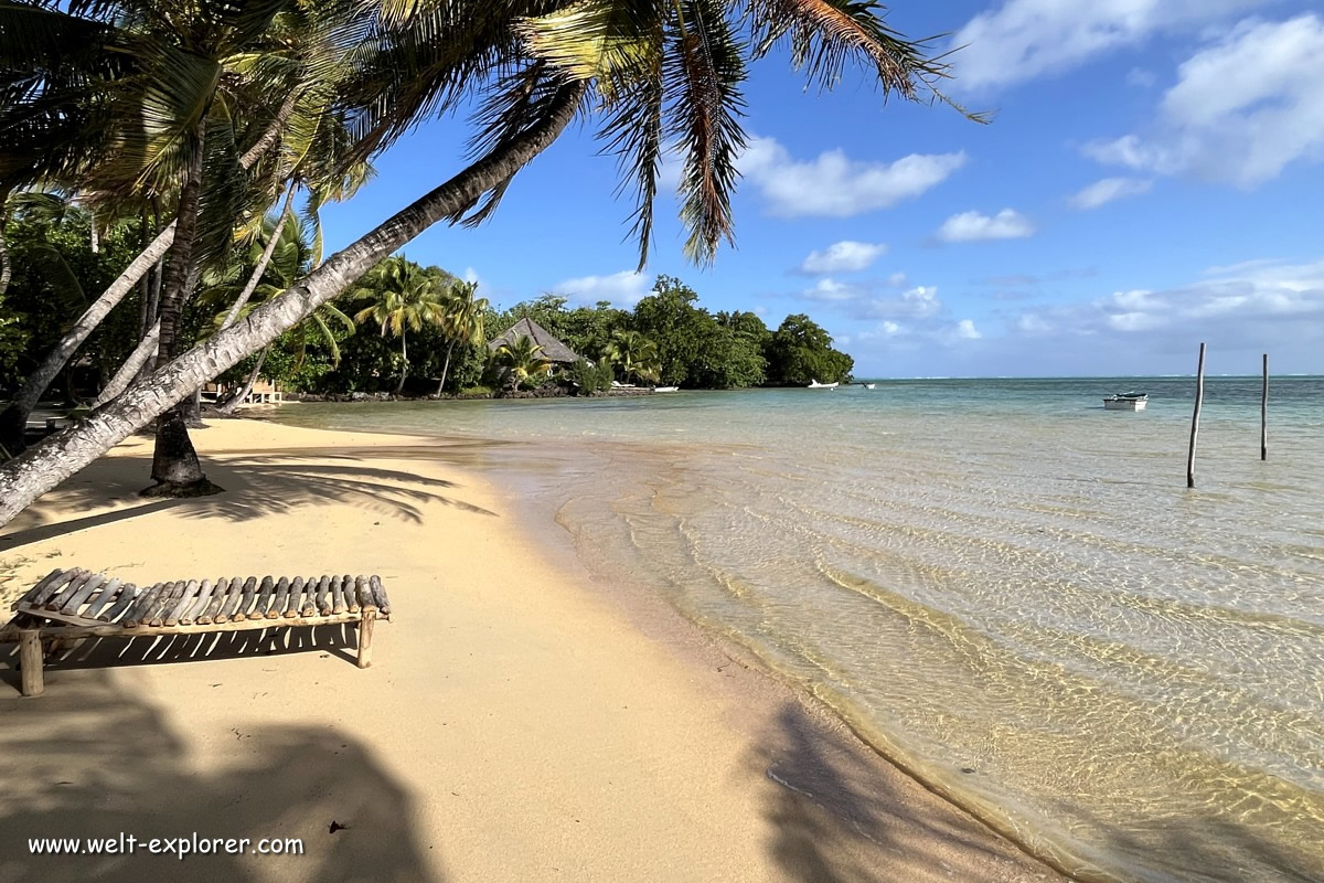 Strand auf der Insel Sainte-Marie bei Madagaskar