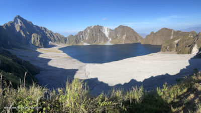 Wanderung und Besteigung Mount Pinatubo Vulkan Besteigung und Wanderung auf den Mount Pinatubo Vulkan in den Philippinen