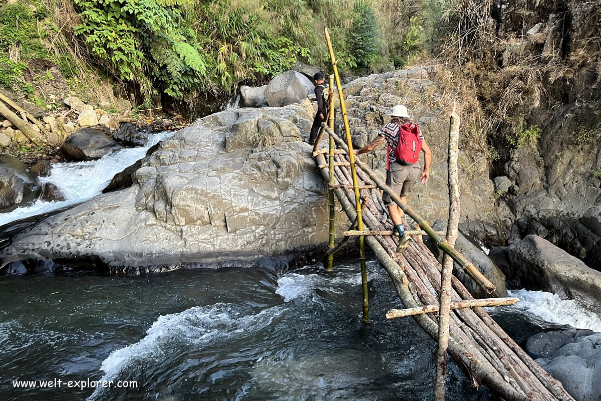 Wanderung auf dem Inararo Trail