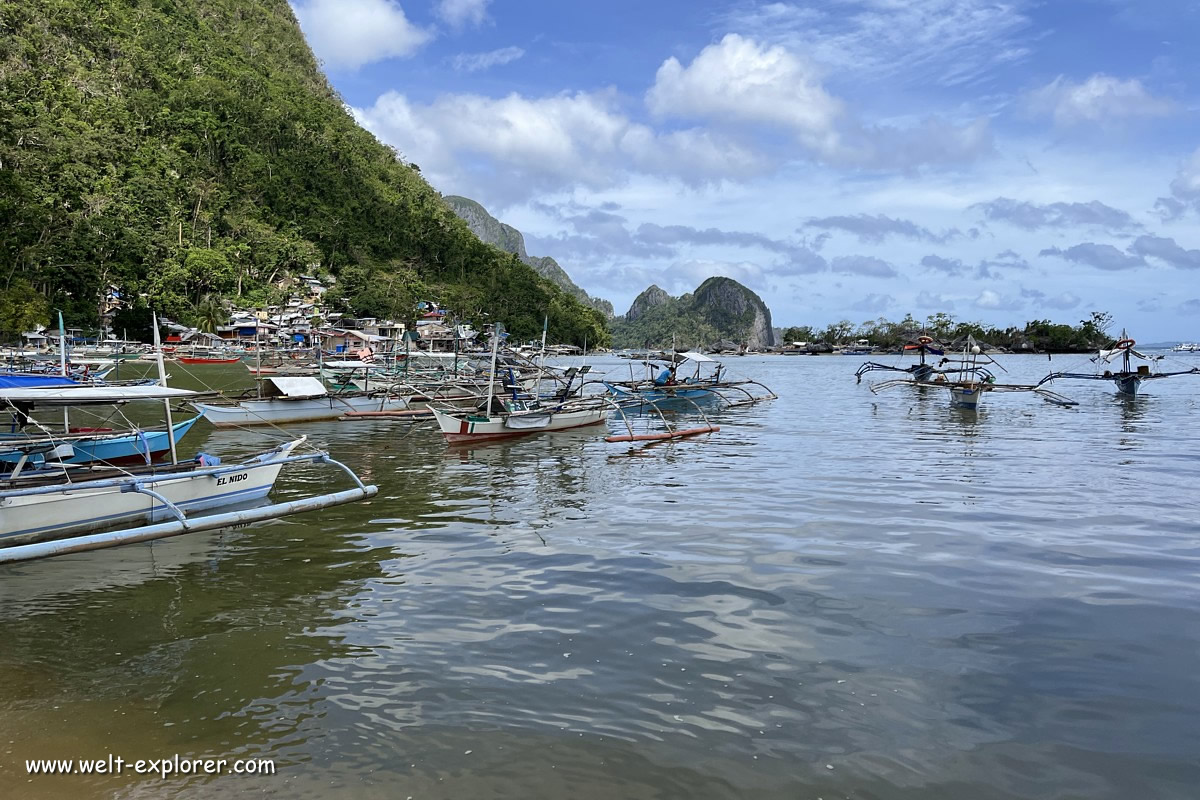 Fischerboot in der Bacuit-Bucht von El Nido
