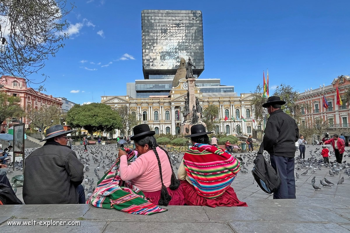 Bolivianer bei der Plaza Murillo in der Altstadt