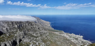 Kap-Halbinsel – Roadtrip ans Kap der Guten Hoffnung Kap-Halbinsel mit dem Tafelberg und Atlantischer Ozean