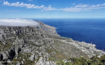 Kap-Halbinsel – Roadtrip ans Kap der Guten Hoffnung Kap-Halbinsel mit dem Tafelberg und Atlantischer Ozean