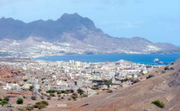 Kapverden: Insel São Vicente und Hauptstadt Mindelo Insel Sao Vicente mit Hauptstadt Mindelo auf den Kapverden in Afrika