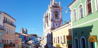 Salvador da Bahia – kolonialer Charme und tropische Strände Salvador de Bahia Kolonialstadt in Brasilien